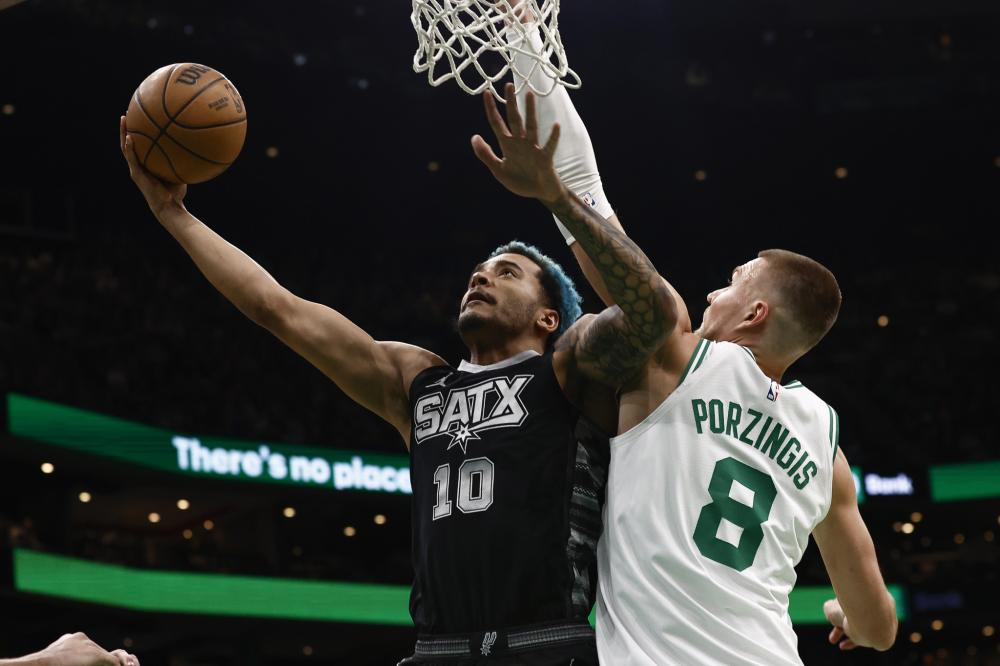 纽卡斯尔联 纽卡斯尔联