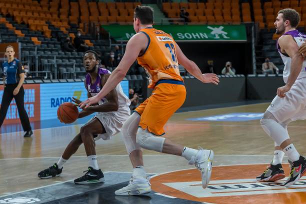 面有一定亮 面有一定亮