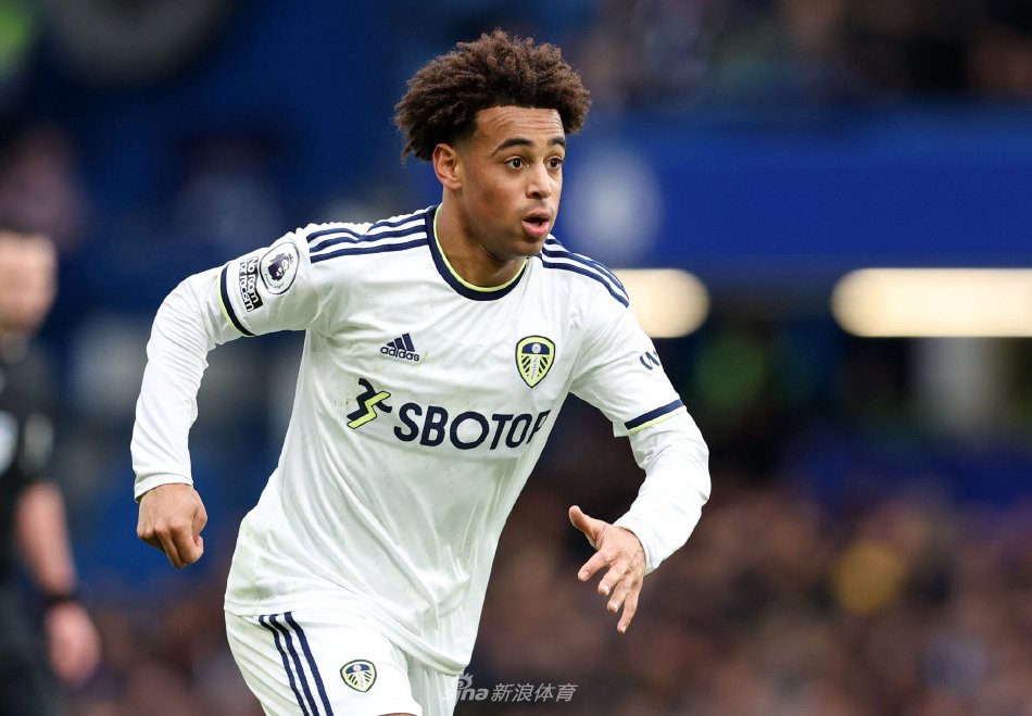 社交媒体上 社交媒体上